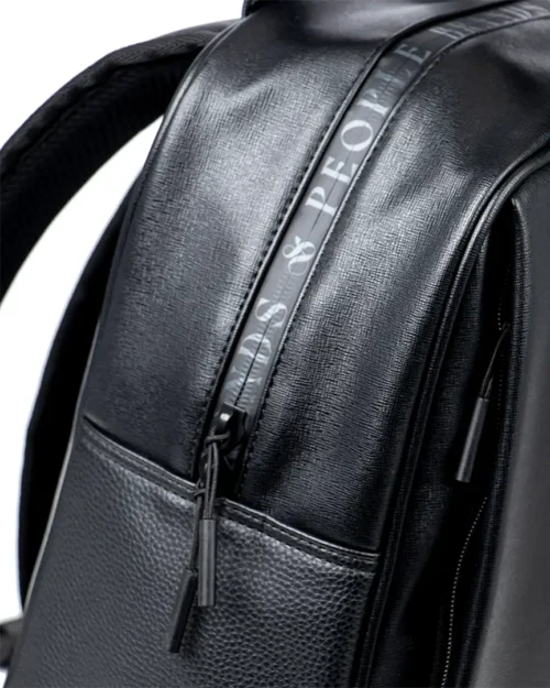 back pack - black